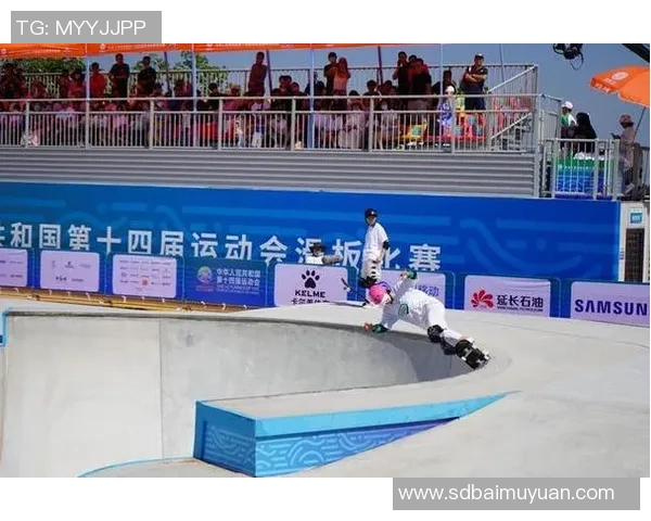 滑板团队协作实力榜单出炉成都滑板队荣获第三名佳绩